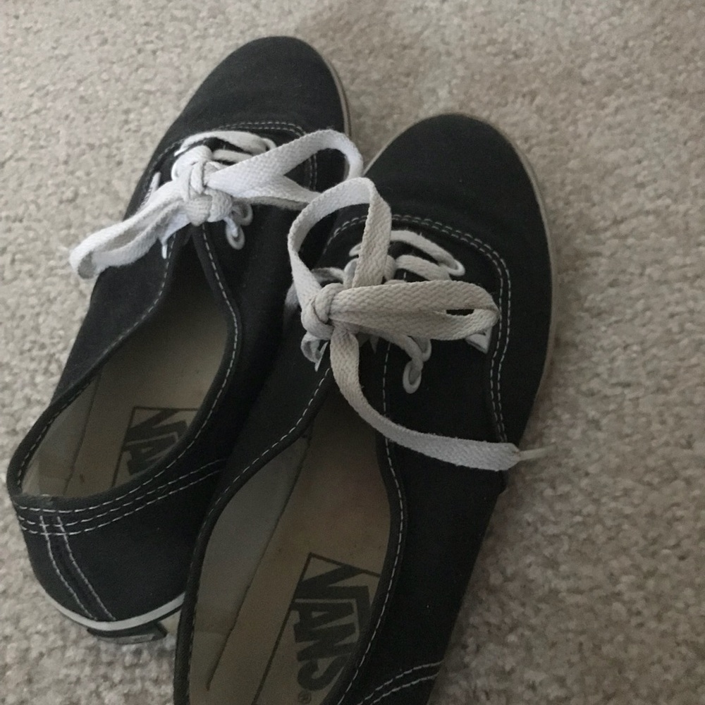 Black Classic Vans